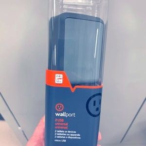 Ventev 2 USB rapid charge univeral wallport